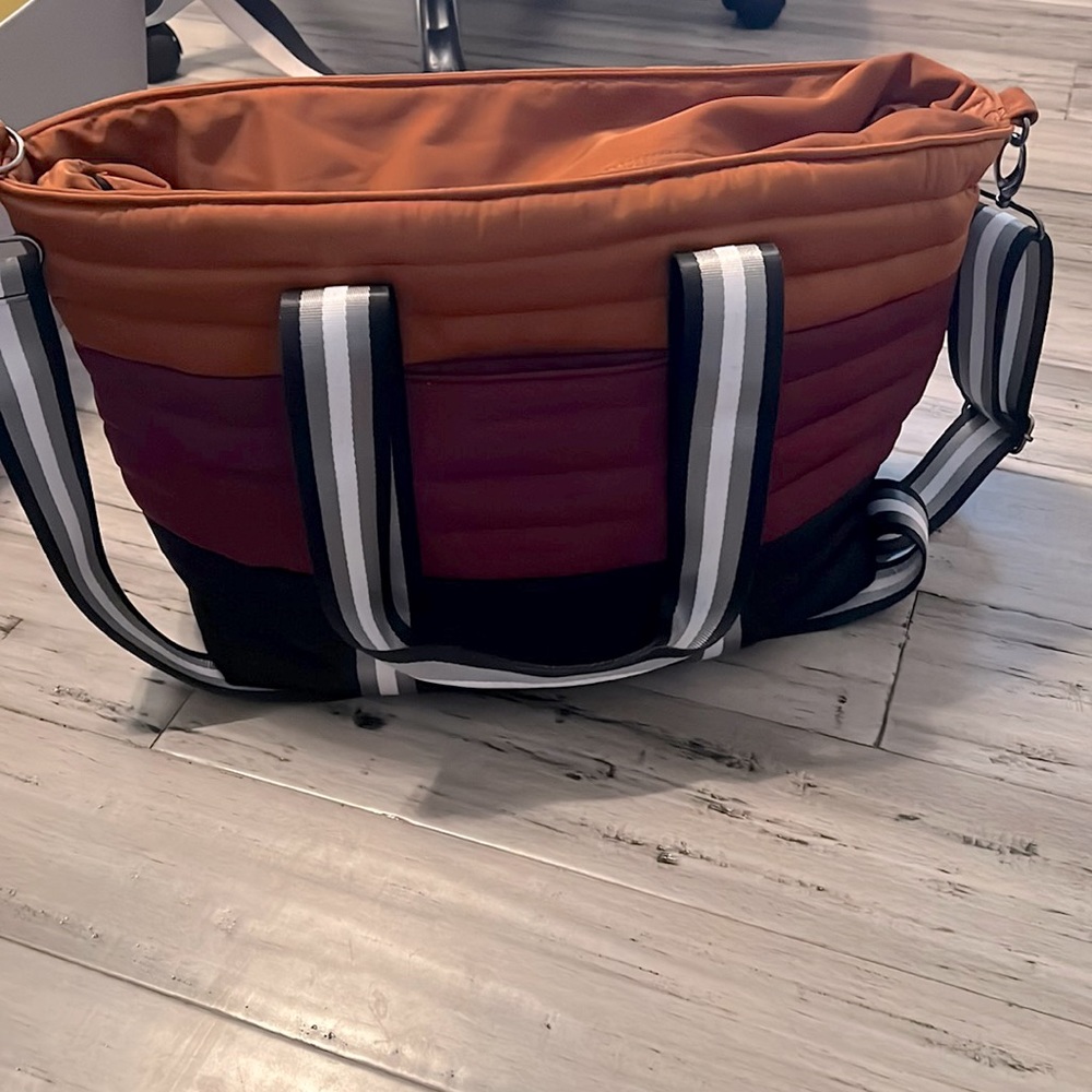 Think Royln wingman bag